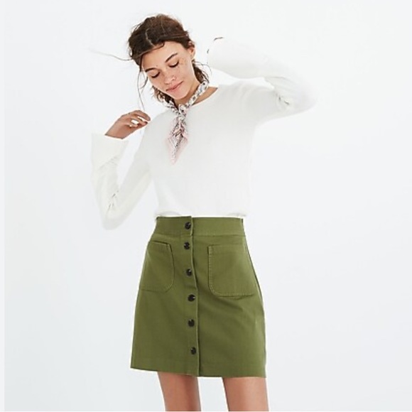 ๐5 items for $15!๐ Madewell olive green station button up skirt - Picture 1 of 5